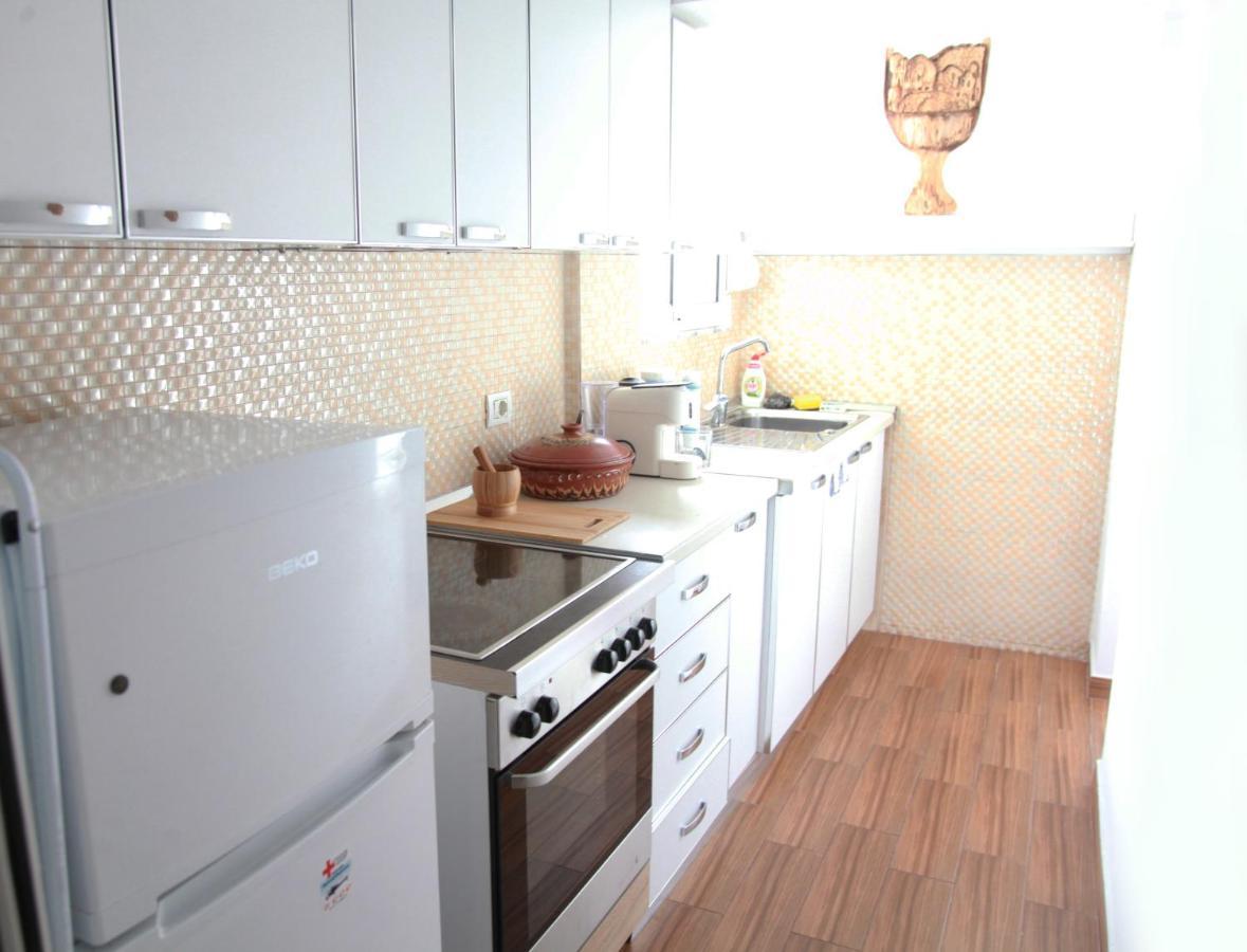 Cozy Central Apartment ติรานา ภายนอก รูปภาพ